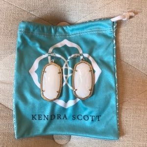 White pearl gold Kendra Scott earrings